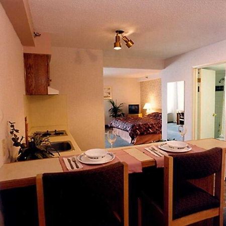 Executive Inn Express Vancouver Airport Richmond Zimmer foto